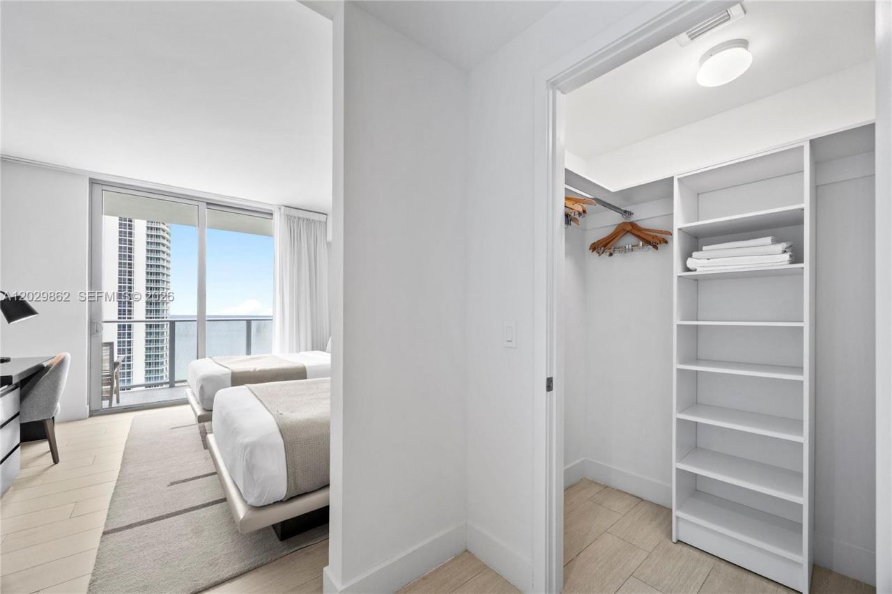 4010 S Ocean Dr, Unit R2307, Hollywood, FL 33019 Photo