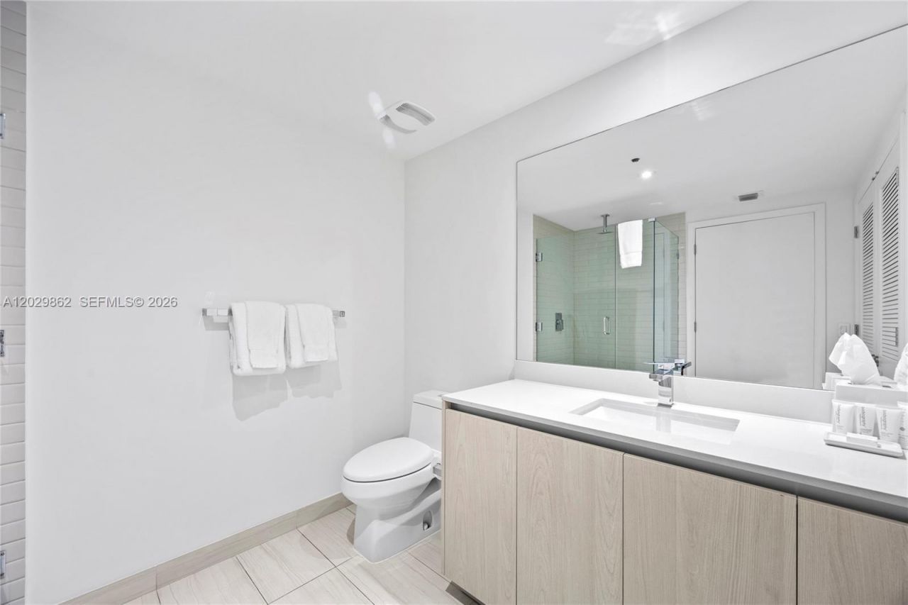 4010 S Ocean Dr, Unit R2307, Hollywood, FL 33019 Photo