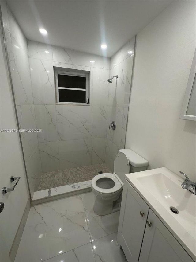 2745 SW 34th Ave , Unit 2, Miami, FL 33133 Photo