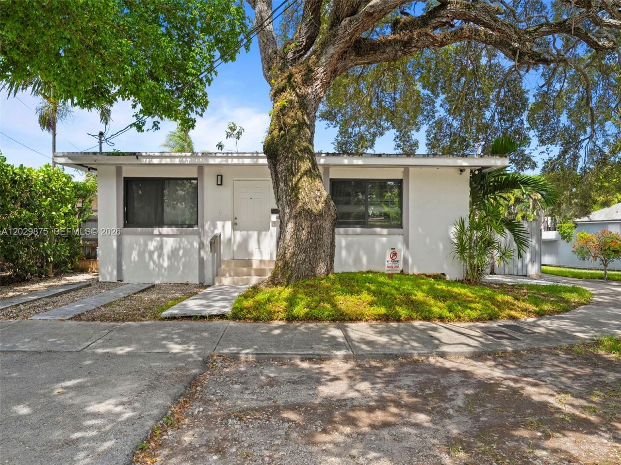 2745 SW 34th Ave, Miami, FL 33133 Photo