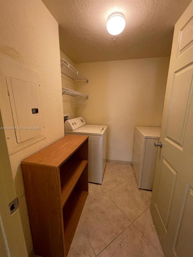 6674 W Sample Rd , Unit 6674, Coral Springs, FL 33067 Photo
