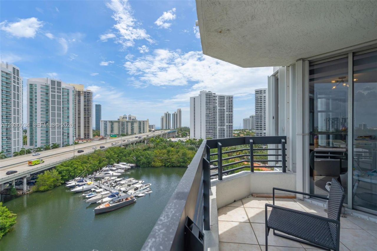 3500 Mystic Pointe Dr , Unit 1205, Aventura, FL 33180 Photo