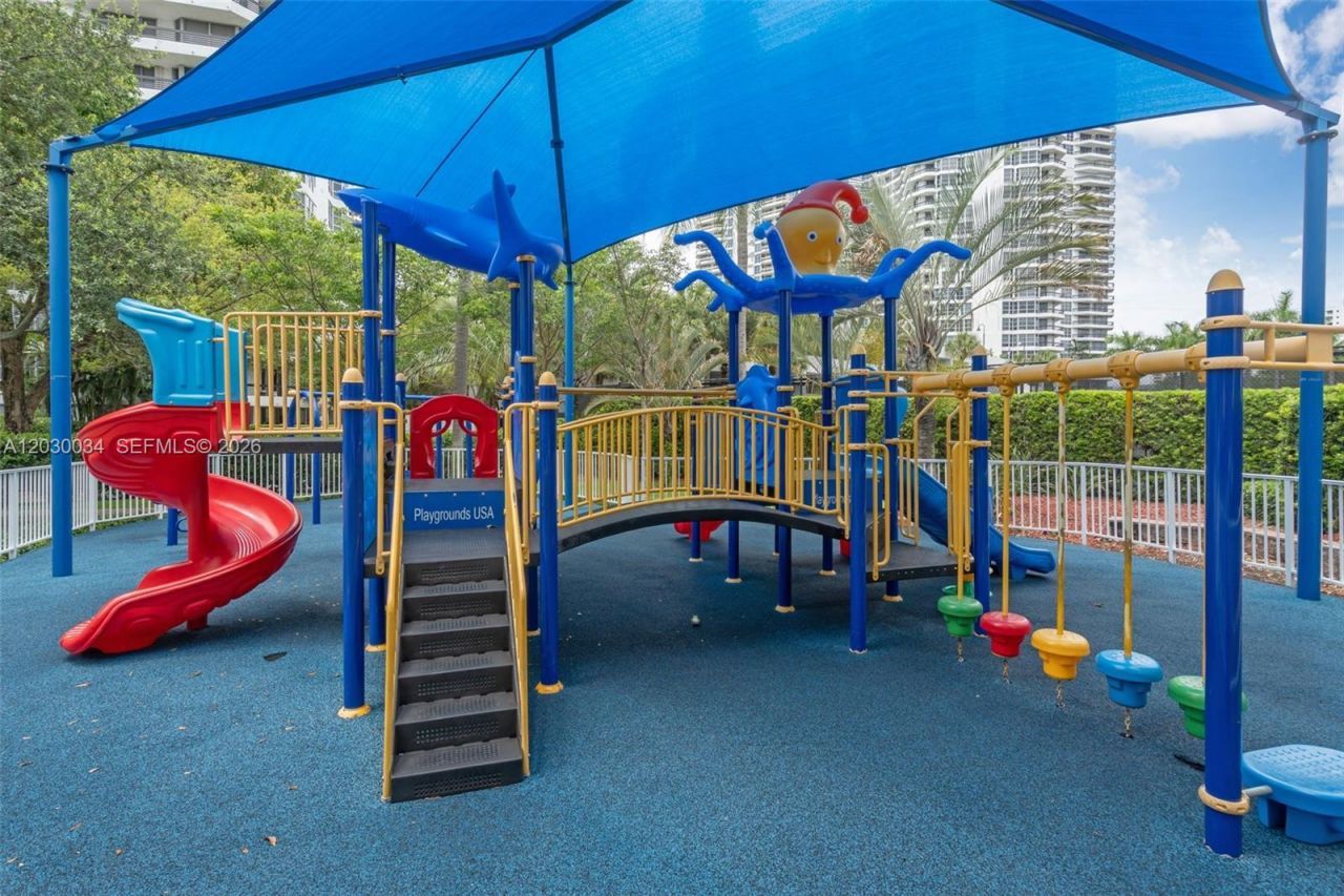 3500 Mystic Pointe Dr , Unit 1205, Aventura, FL 33180 Photo