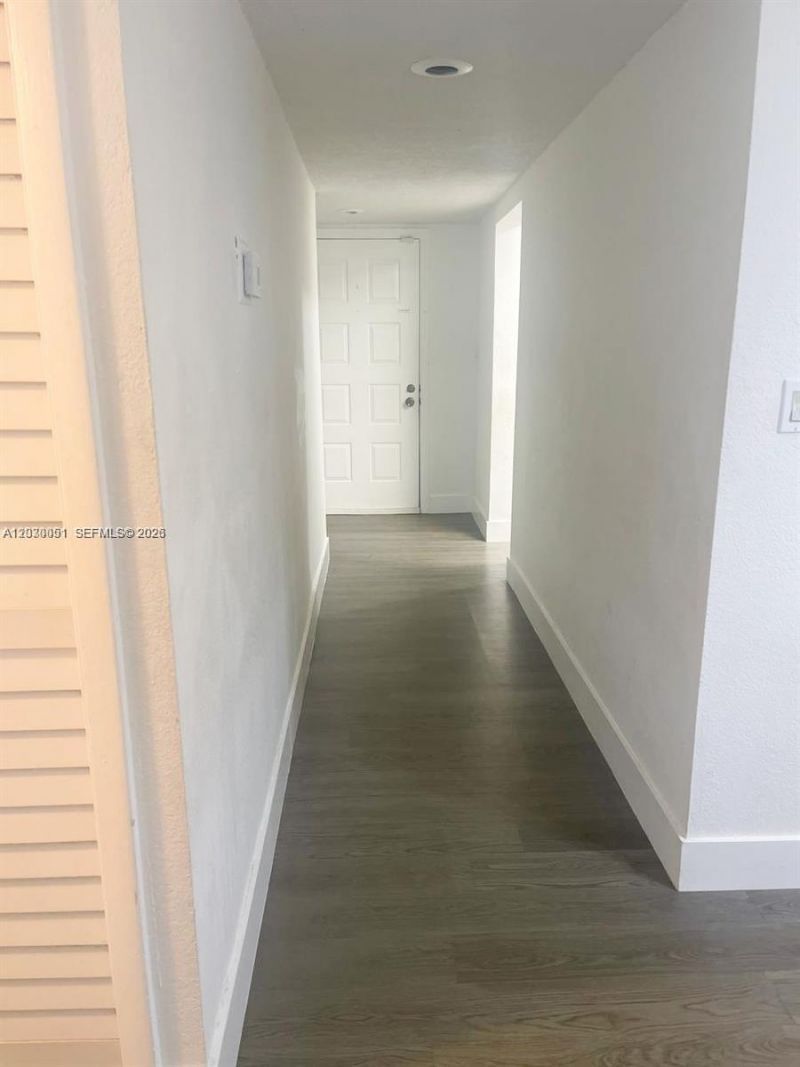 177 Lakeview Dr, Unit 104, Weston, FL 33326 Photo