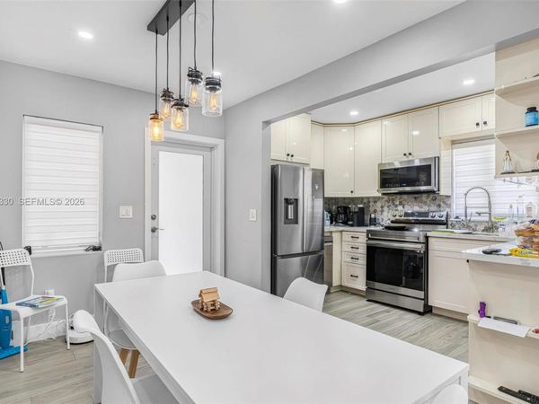 1620 SW 19th St , Unit 1622, Miami, FL 33145