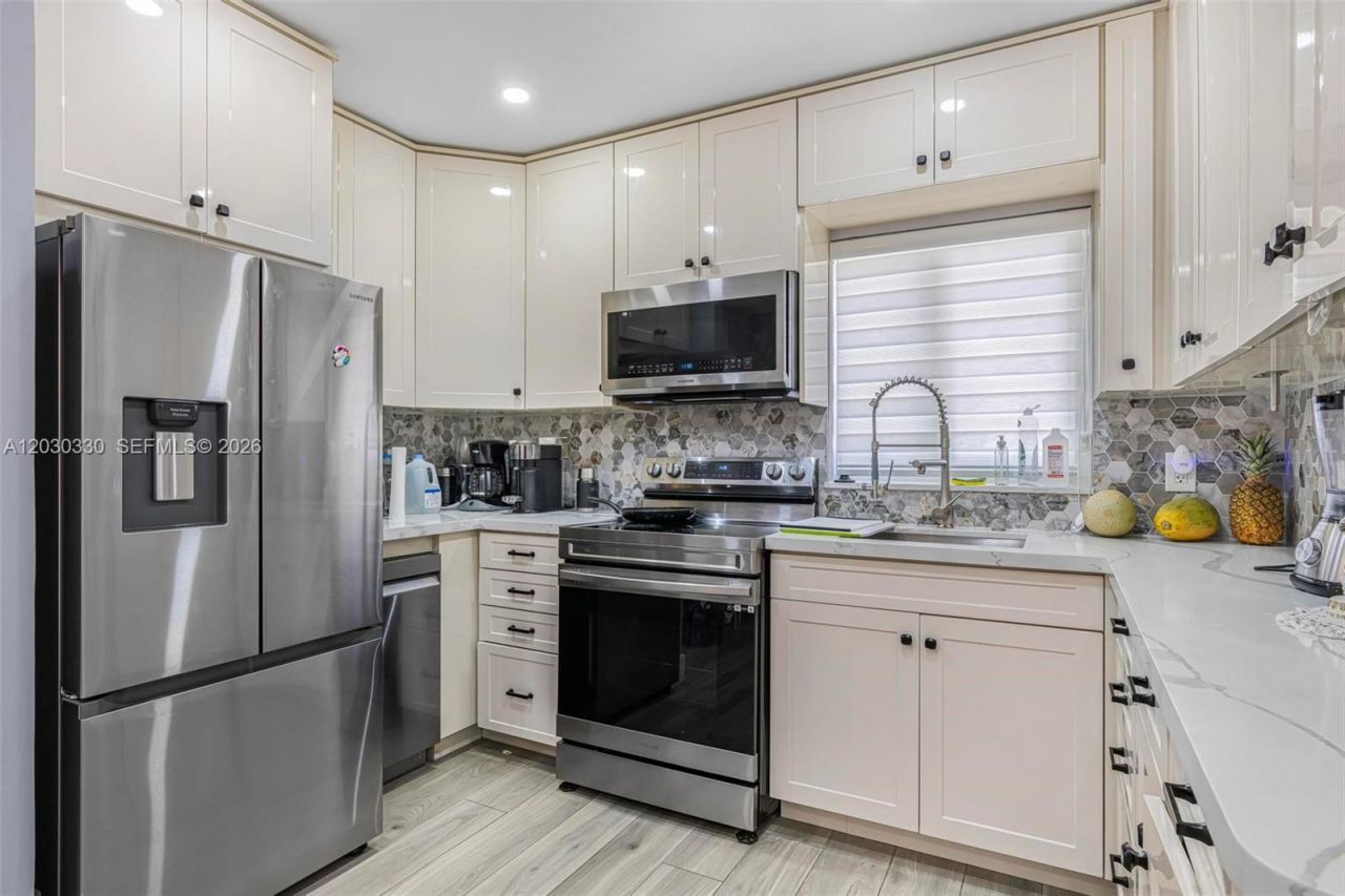 1620 SW 19th St , Unit 1622, Miami, FL 33145 Photo