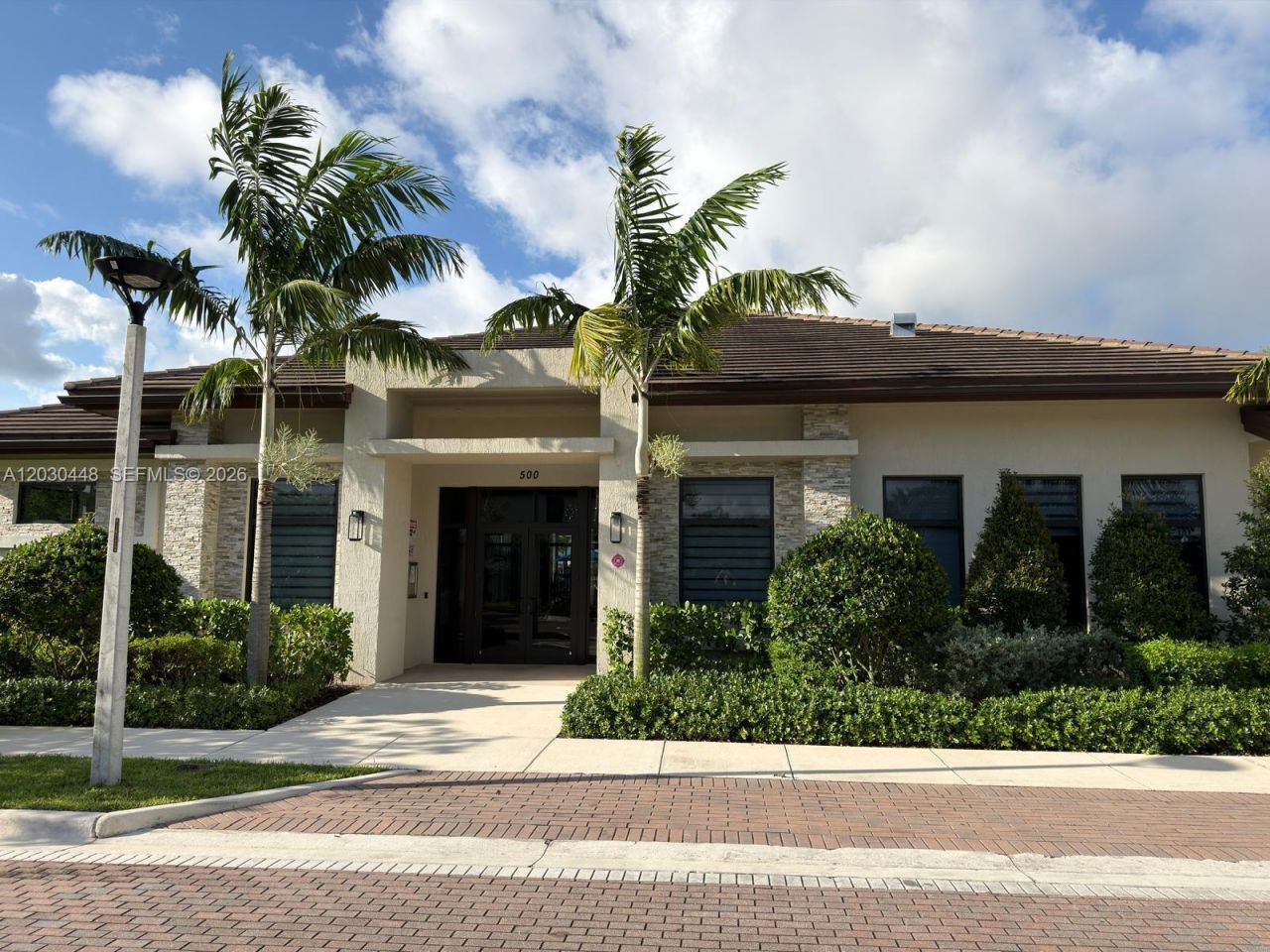 20784 NE 5th Ct, Unit 20784, Miami, FL 33179 Photo