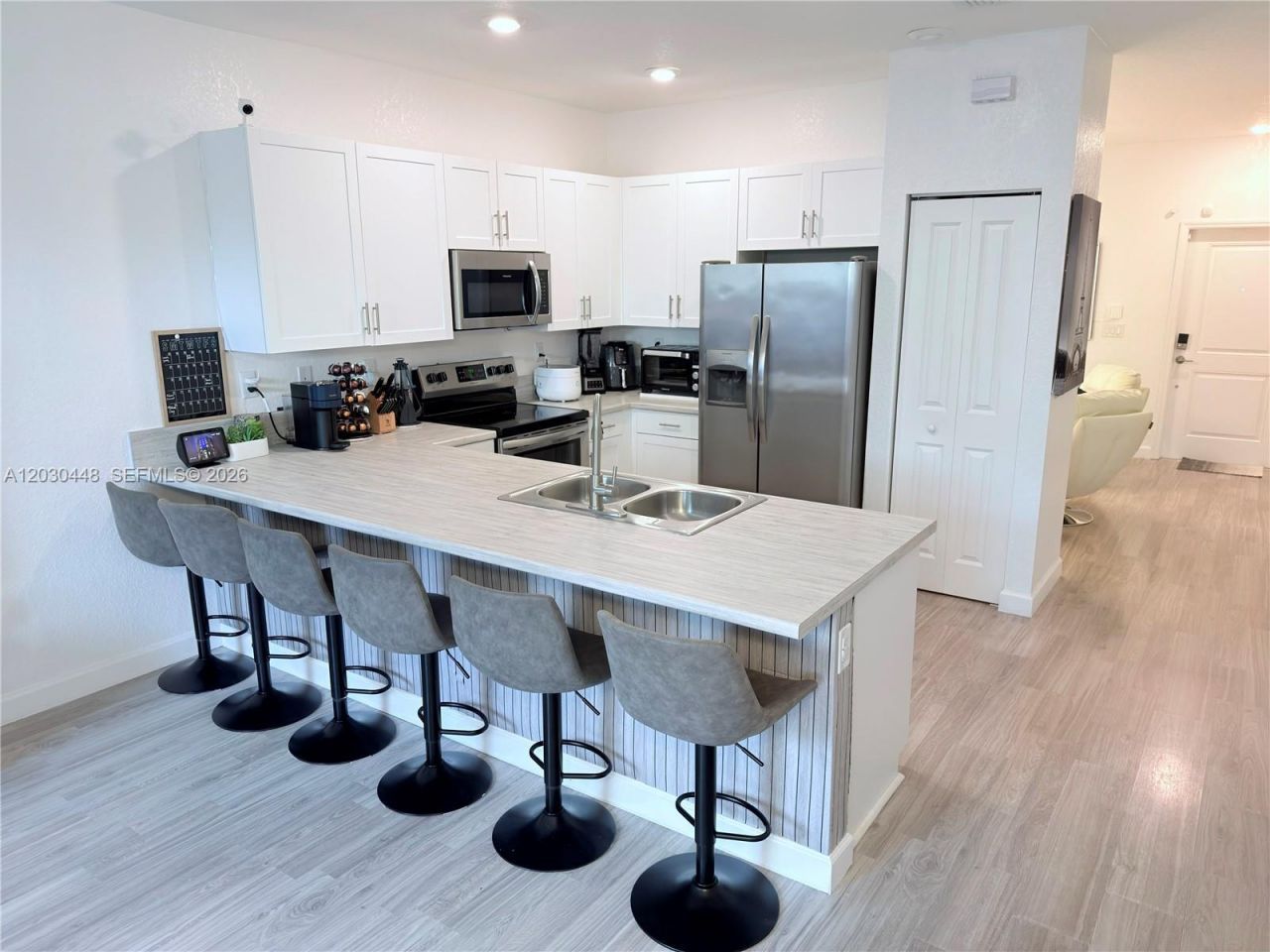 20784 NE 5th Ct, Unit 20784, Miami, FL 33179 Photo
