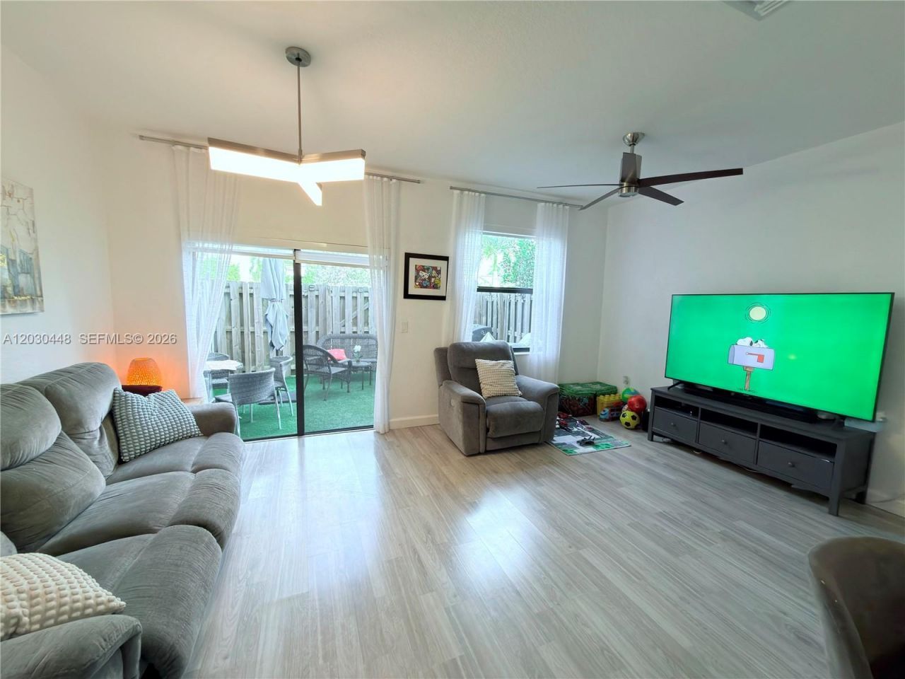 20784 NE 5th Ct, Unit 20784, Miami, FL 33179 Photo