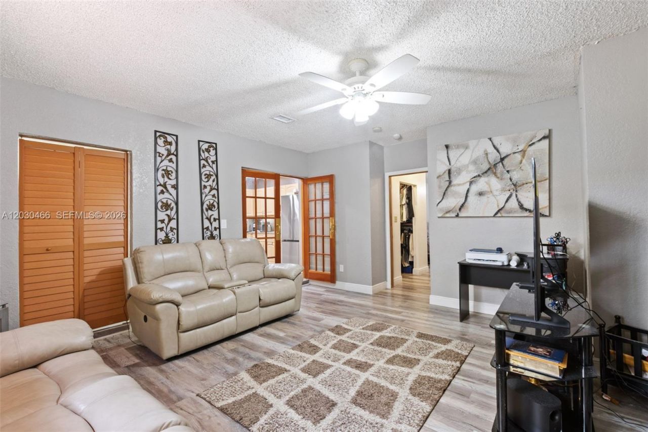 15600 NW 37th Pl , Miami Gardens, FL 33054 Photo