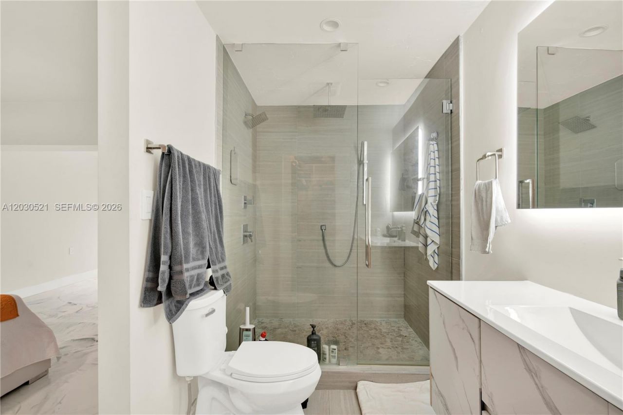 6661 SW 127th Path , Miami, FL 33183 Photo