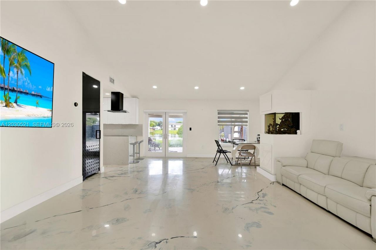 6661 SW 127th Path , Miami, FL 33183 Photo