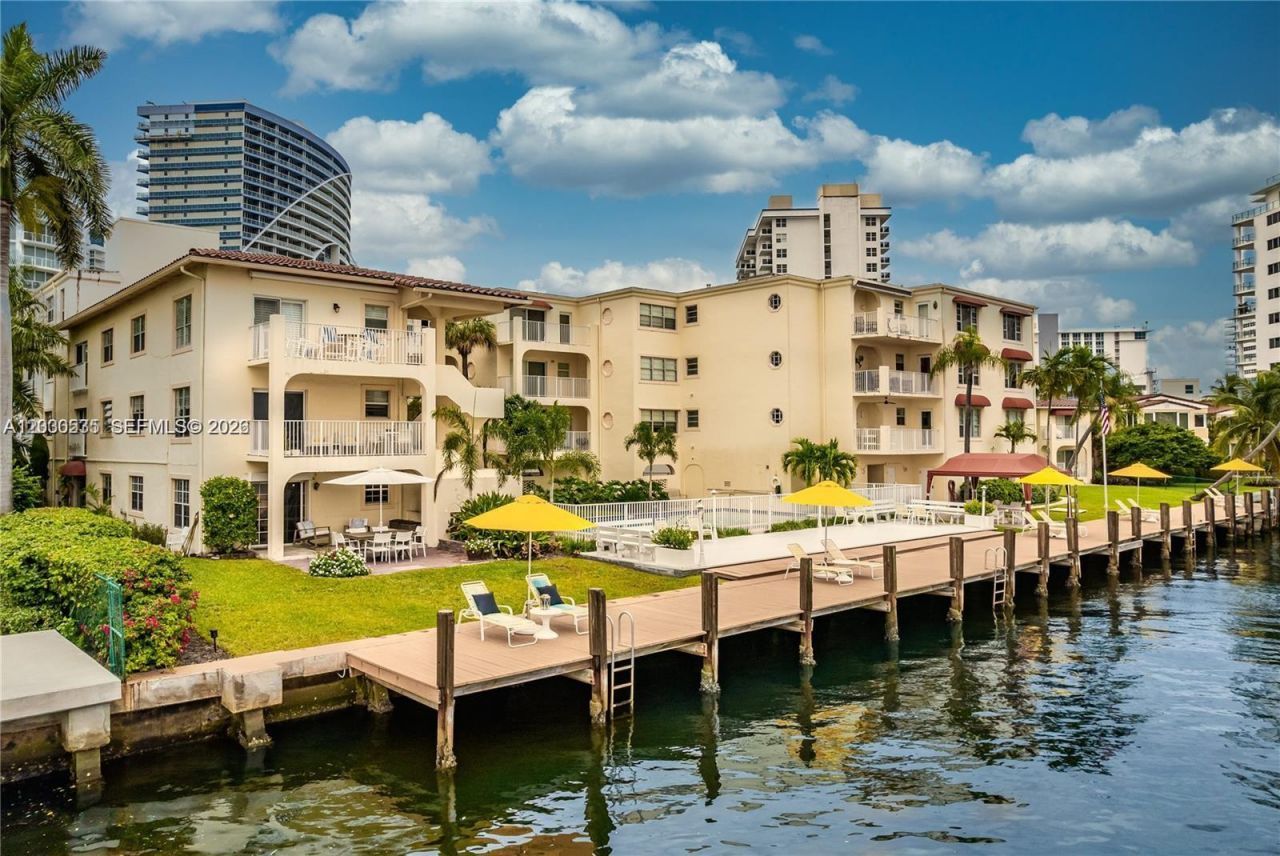 341 N Birch Rd , Unit 315, Fort Lauderdale, FL 33304 Photo