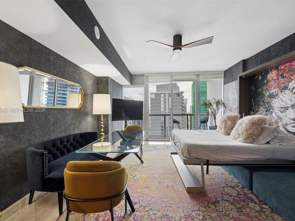 Unit 3905, Miami, FL 33131