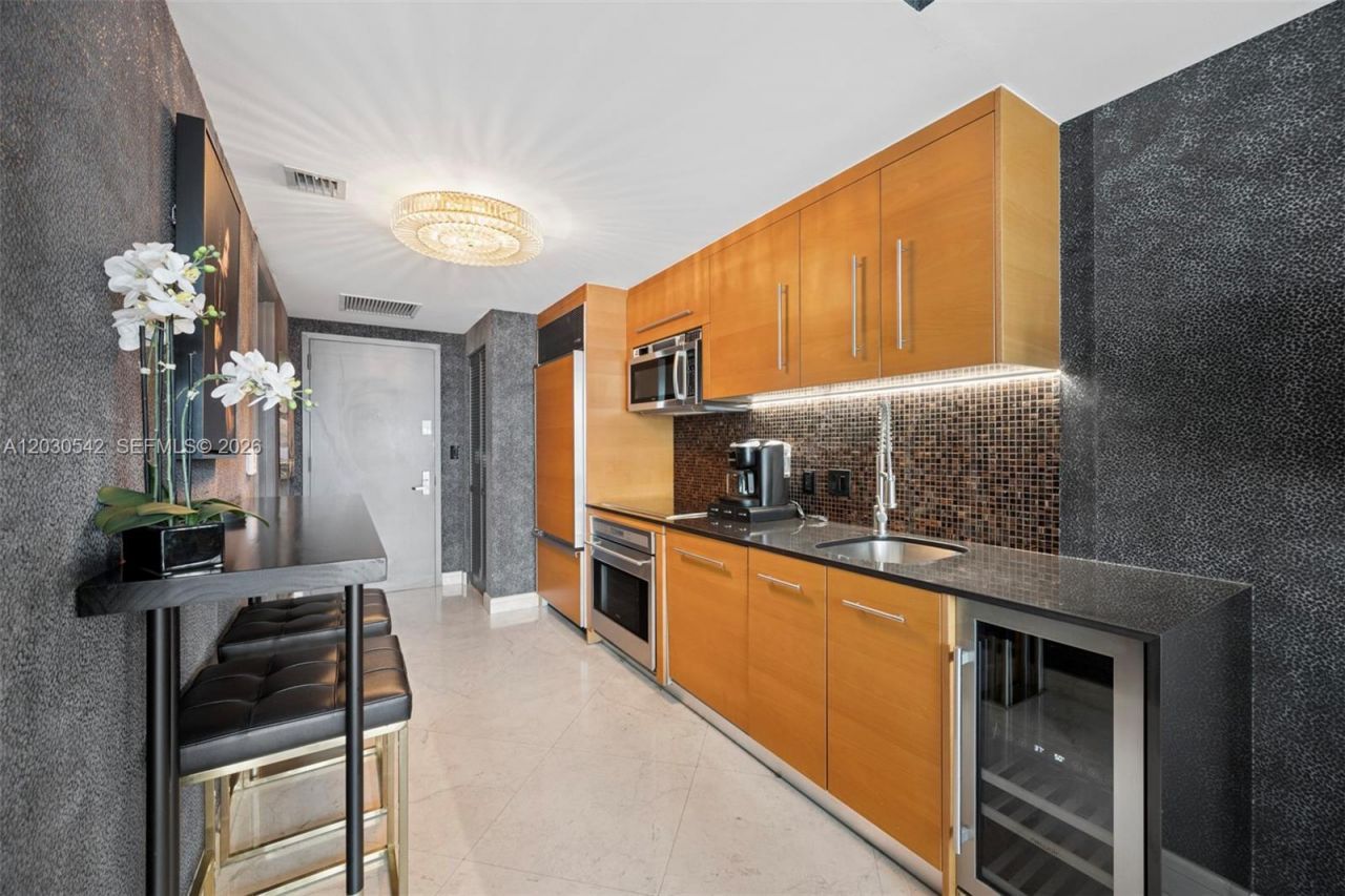 Please Call For Address, Unit 3905, Miami, FL 33131 Photo