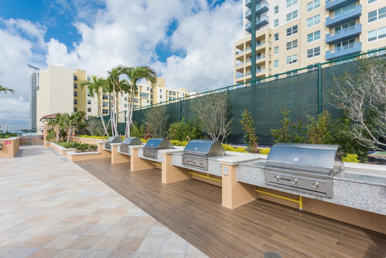 90 Alton Rd , Unit 1102, Miami Beach, FL 33139 Photo