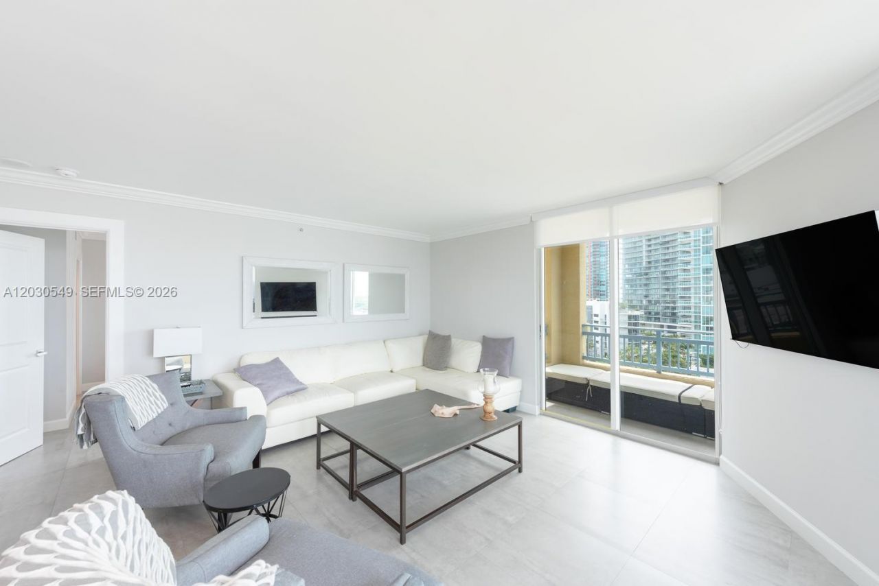 90 Alton Rd , Unit 1102, Miami Beach, FL 33139 Photo