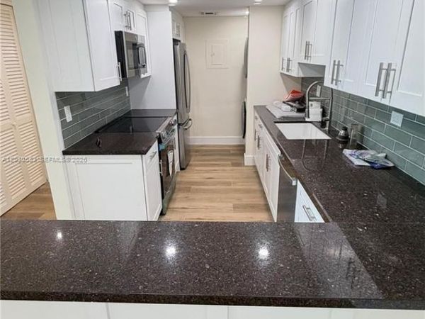 2451 Brickell Ave , Unit 5G, Miami, FL 33129