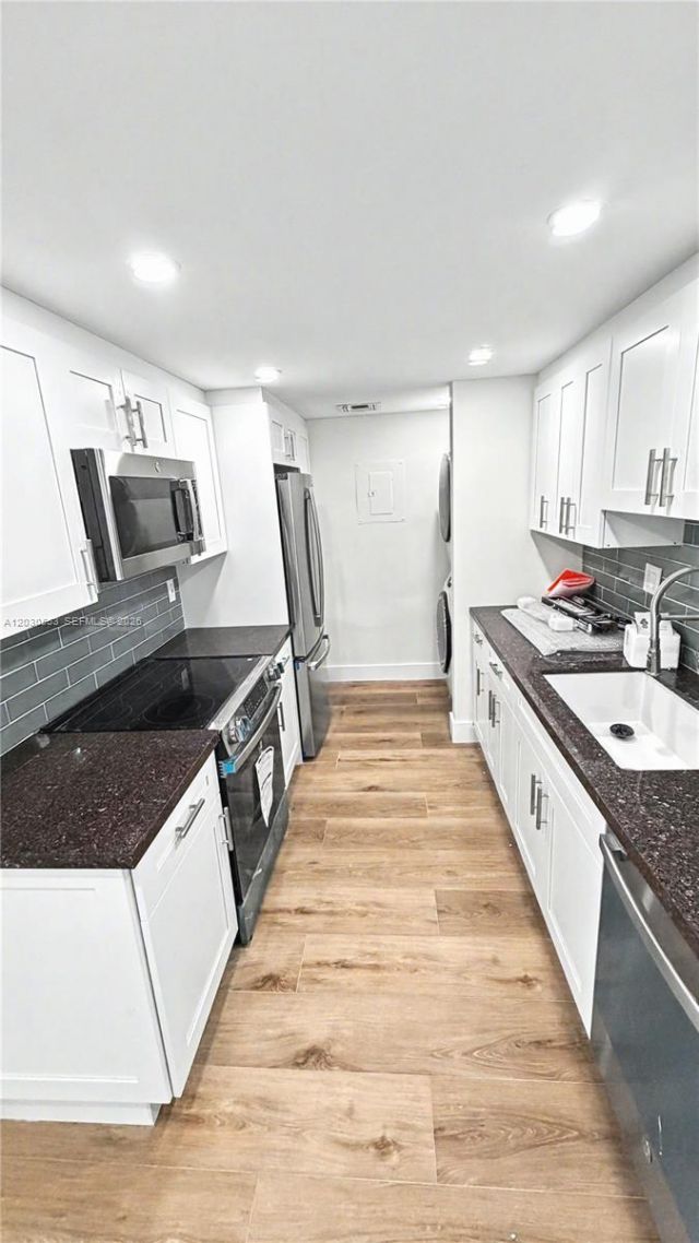 2451 Brickell Ave , Unit 5G, Miami, FL 33129 Photo