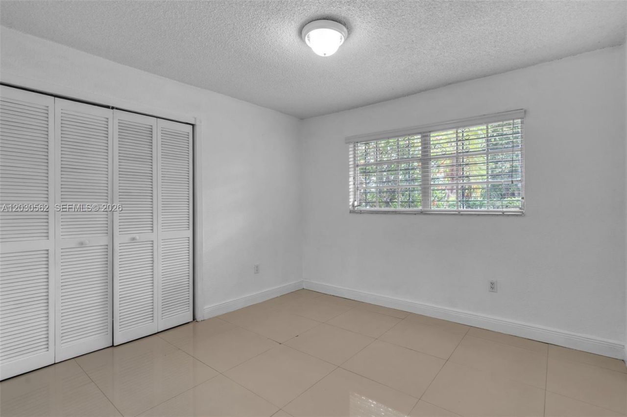 1320 SW 84th Ave , Miami, FL 33144 Photo
