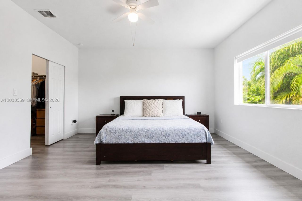 2564 SW 147th Path , Miami, FL 33185 Photo