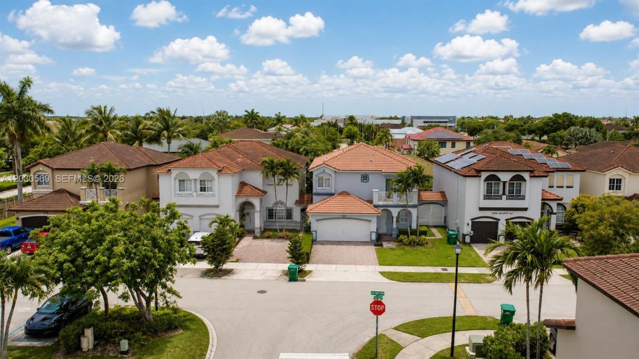 2564 SW 147th Path , Miami, FL 33185 Photo