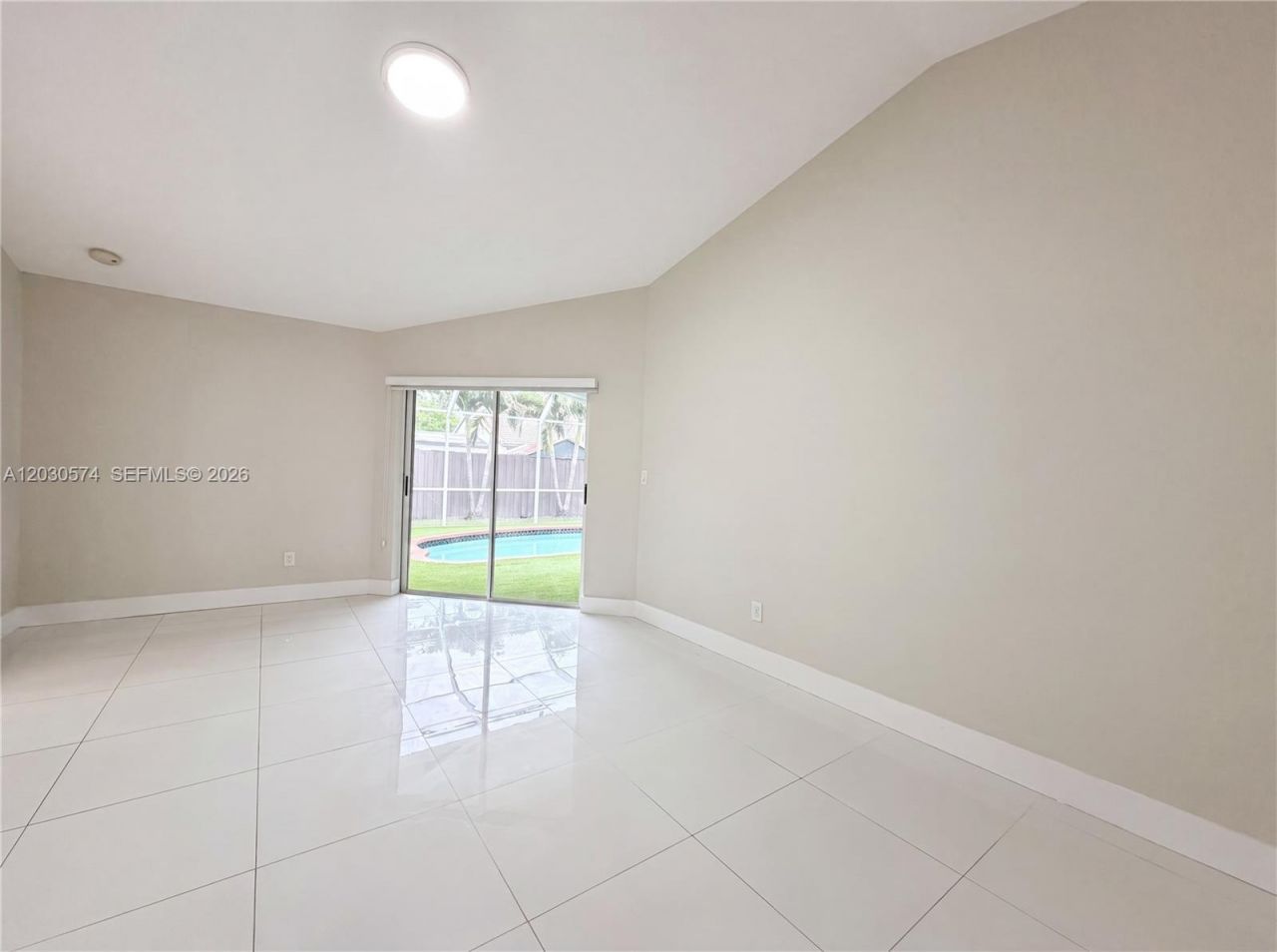 16571 SW 145th Ave , Miami, FL 33177 Photo