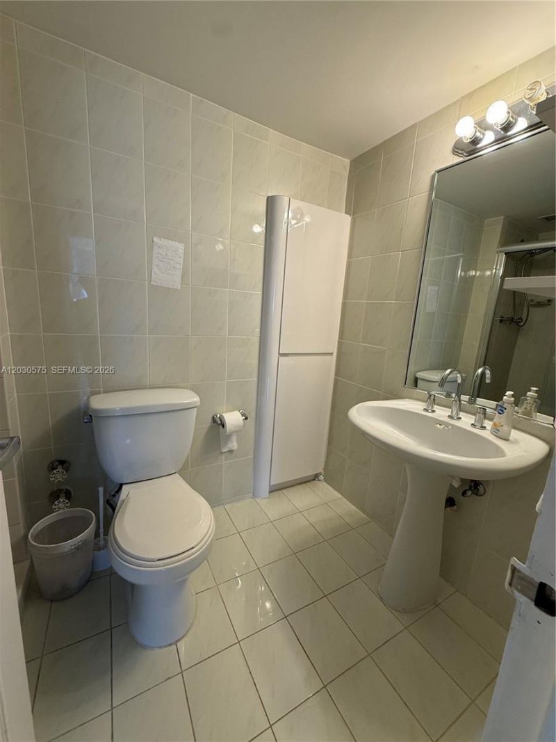 3140 S Ocean Dr , Unit 310, Hallandale Beach, FL 33009 Photo