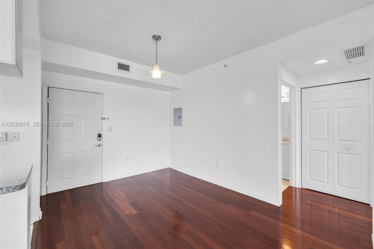 275 NE 18th St , Unit 706, Miami, FL 33132 Photo