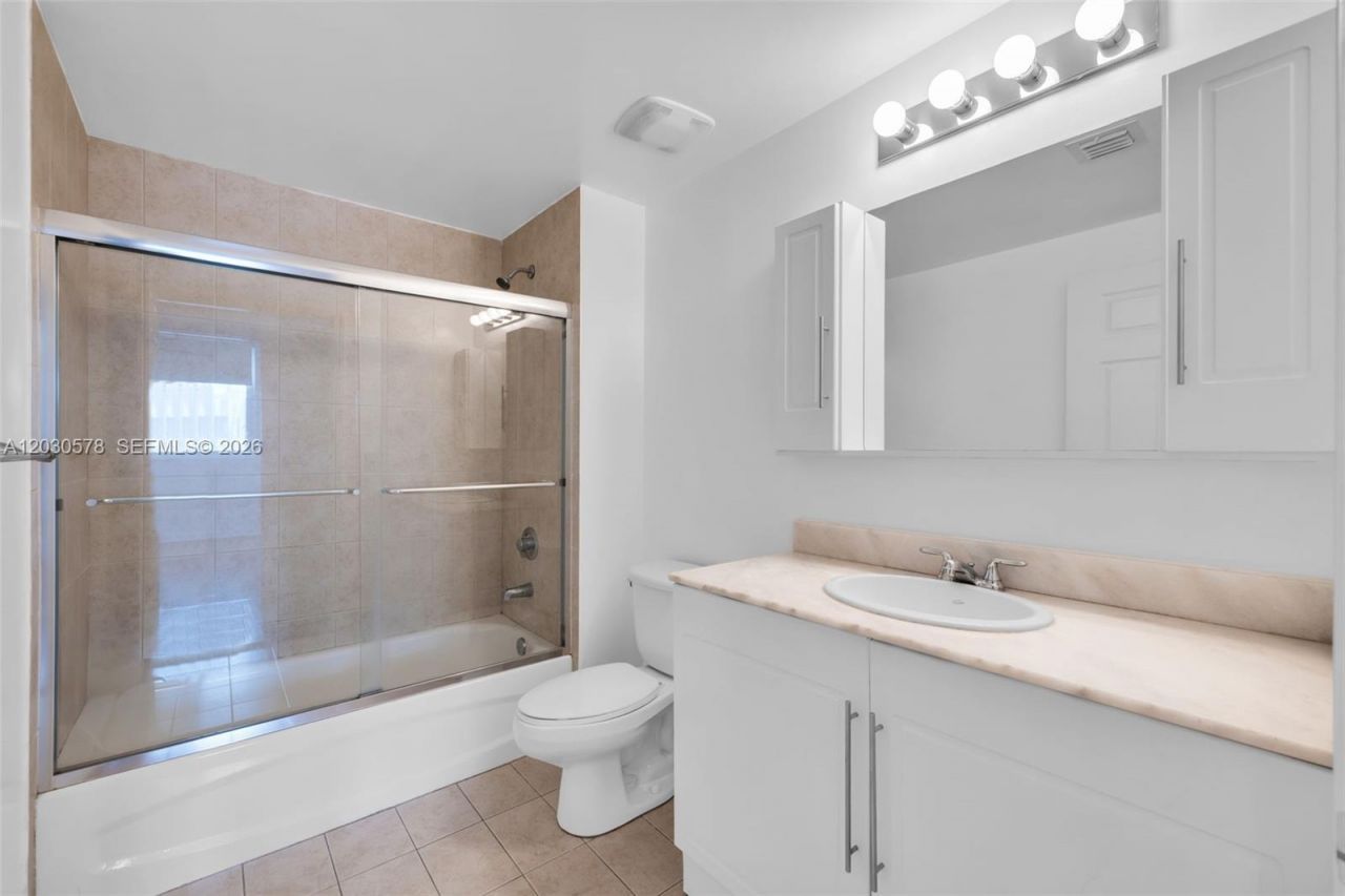 275 NE 18th St , Unit 706, Miami, FL 33132 Photo