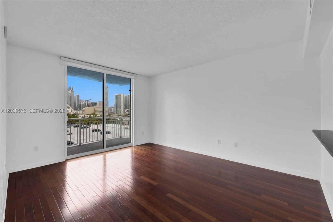 275 NE 18th St , Unit 706, Miami, FL 33132 Photo