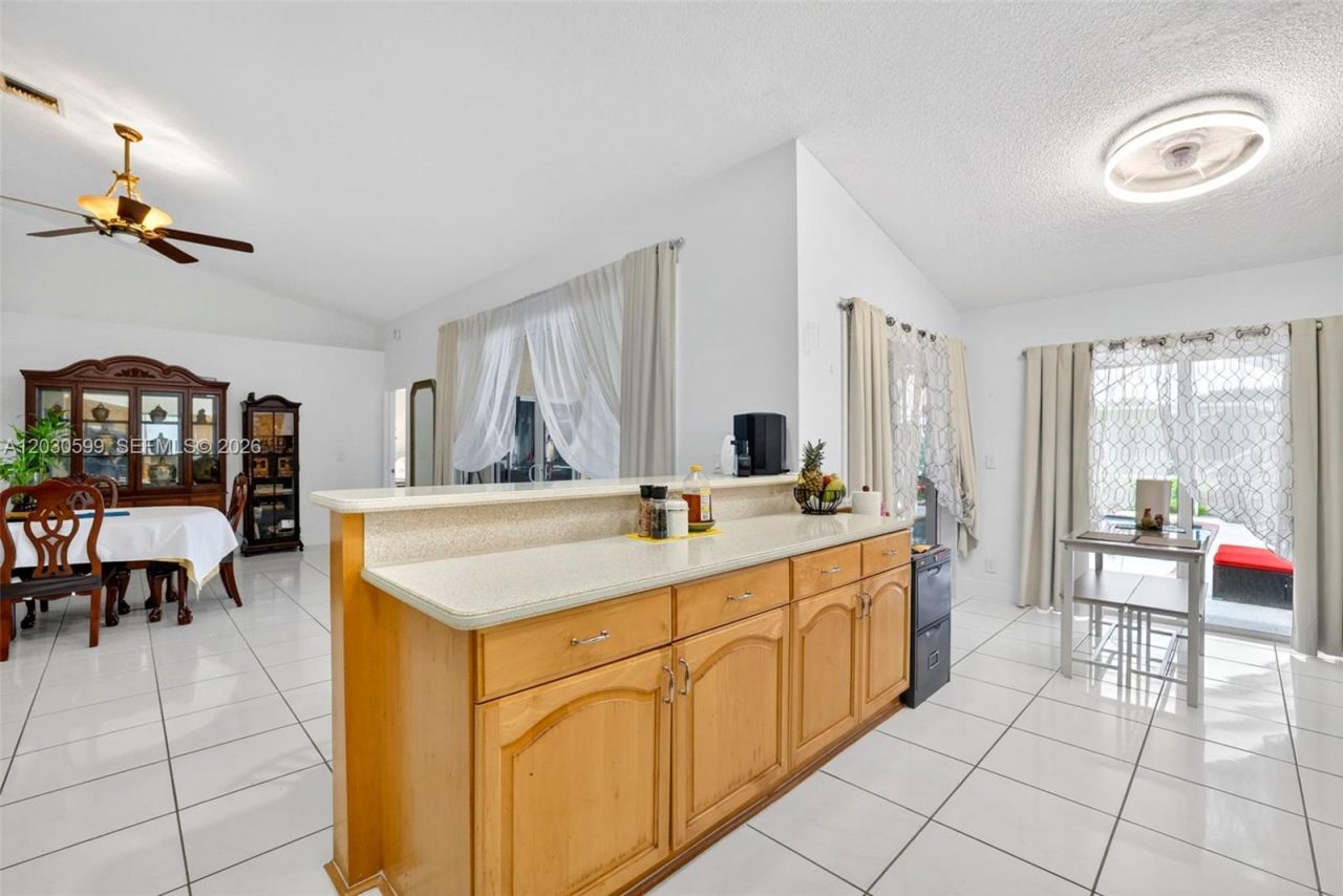 12436 SW 1st St , Coral Springs, FL 33071 Photo