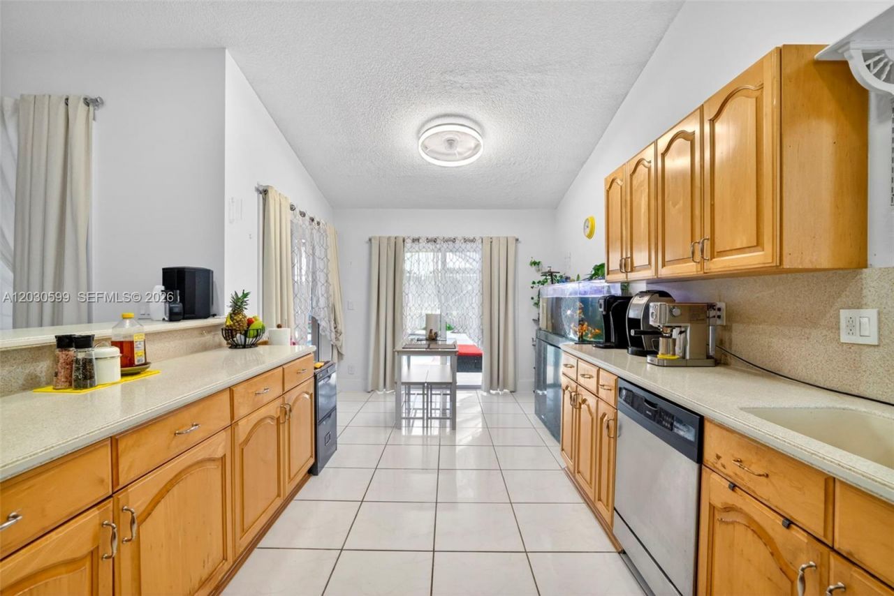 12436 SW 1st St , Coral Springs, FL 33071 Photo