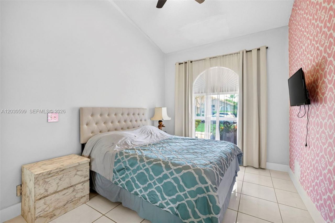 12436 SW 1st St , Coral Springs, FL 33071 Photo