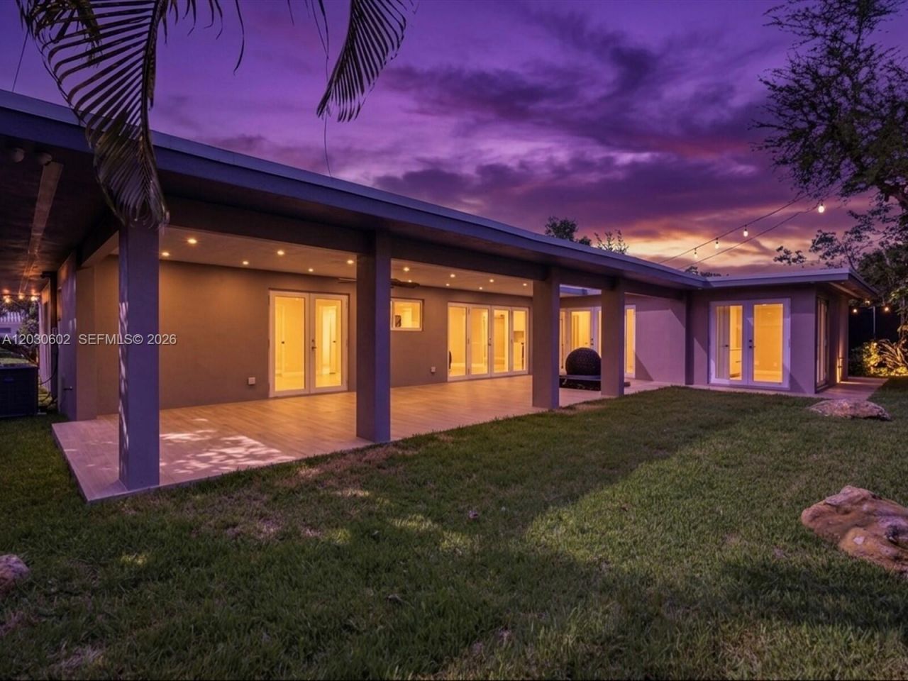 291 E Shore Dr E , Miami, FL 33133 Photo
