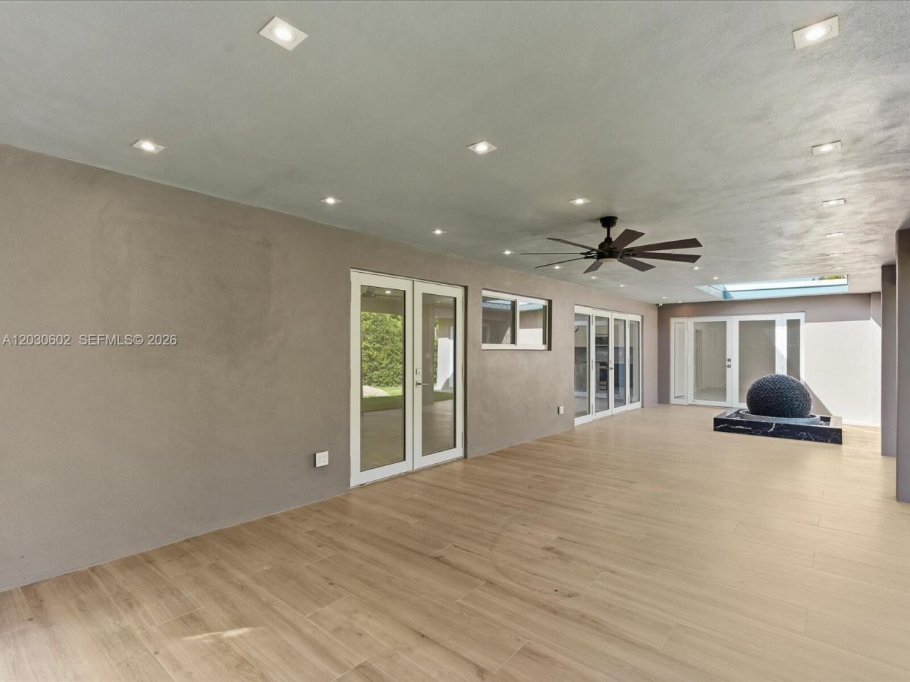291 E Shore Dr E , Miami, FL 33133 Photo