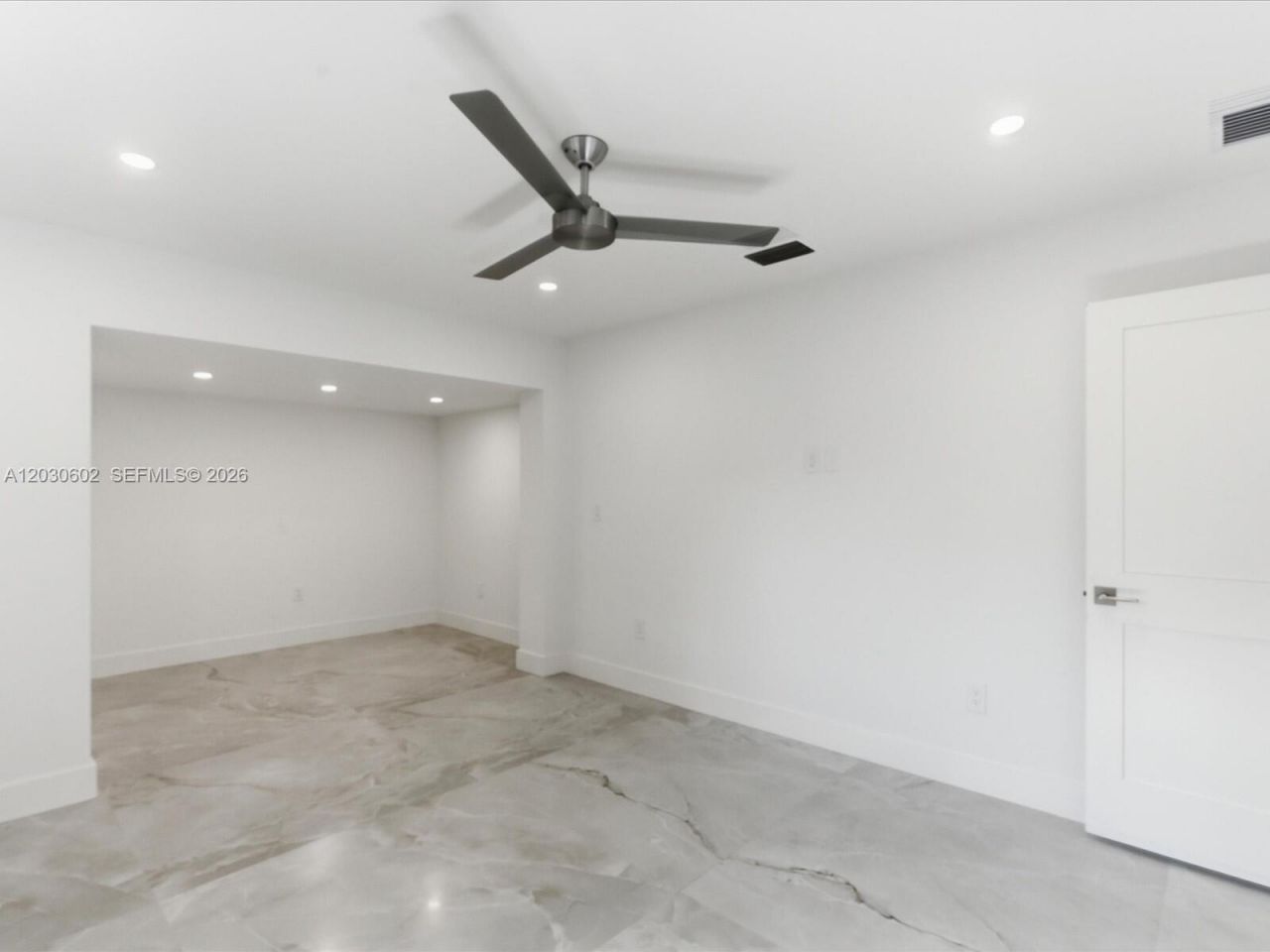 291 E Shore Dr E , Miami, FL 33133 Photo