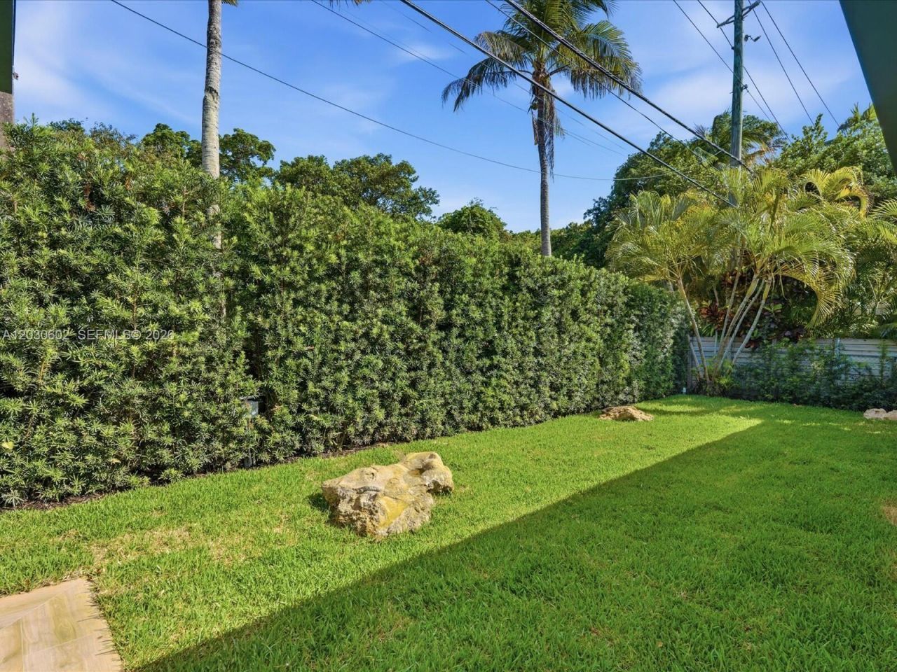 291 E Shore Dr E , Miami, FL 33133 Photo