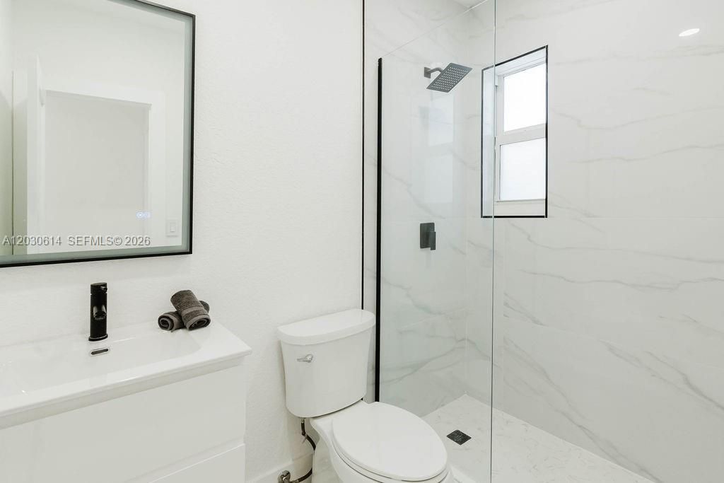 2101 SW 16th Ter, Miami, FL 33145 Photo