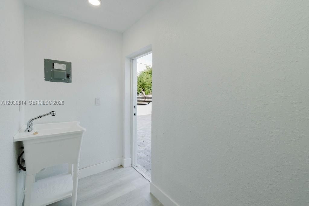 2101 SW 16th Ter, Miami, FL 33145 Photo