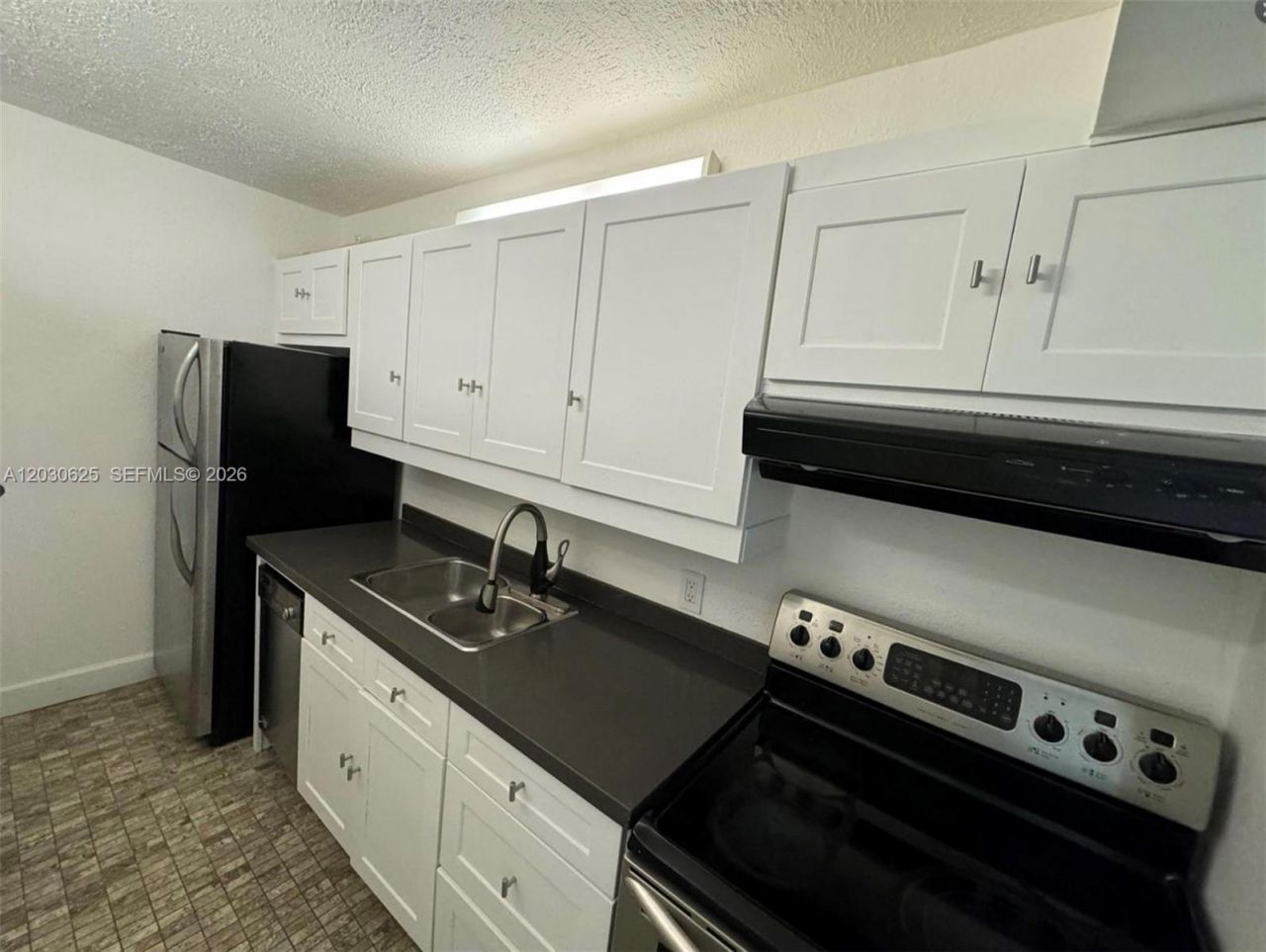 1251 NE 108th St , Unit 409, Miami, FL 33161 Photo