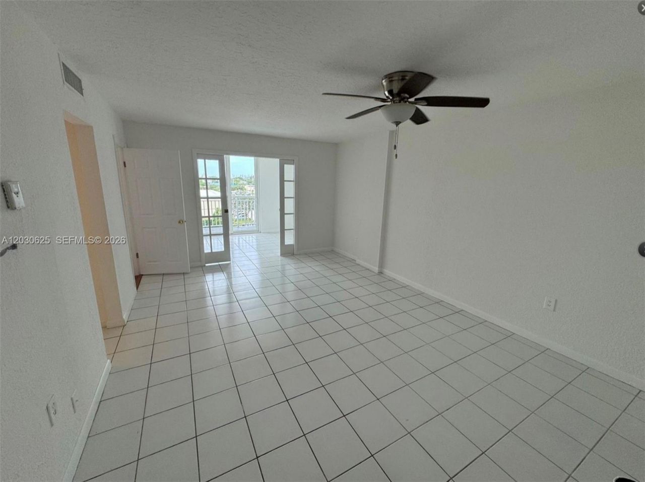 1251 NE 108th St , Unit 409, Miami, FL 33161 Photo