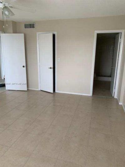 4174 Inverrary Dr , Unit 911, Lauderhill, FL 33319 Photo