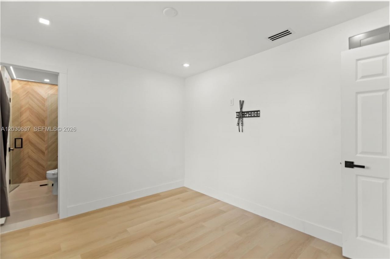 3125 NW 21st Ct , Unit 3125, Miami, FL 33142 Photo