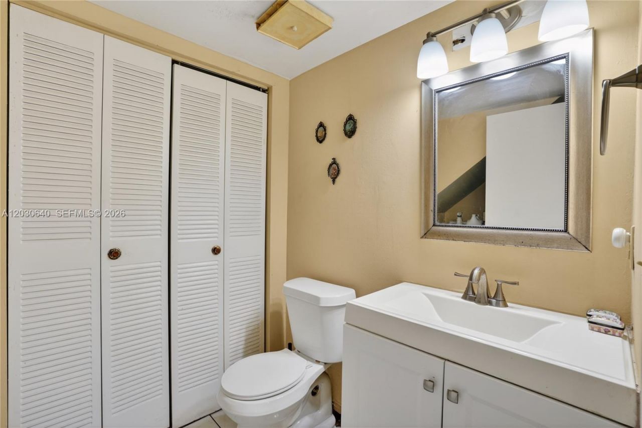 14250 SW 94th Cir Ln, Unit 104-31, Miami, FL 33186 Photo