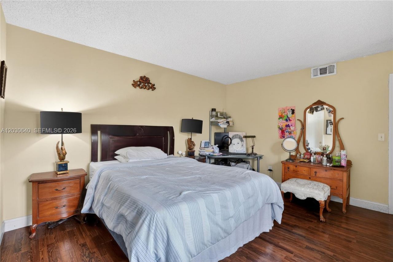 14250 SW 94th Cir Ln, Unit 104-31, Miami, FL 33186 Photo