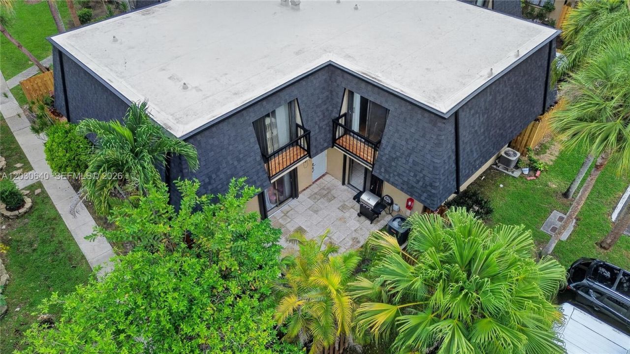 14250 SW 94th Cir Ln, Unit 104-31, Miami, FL 33186 Photo