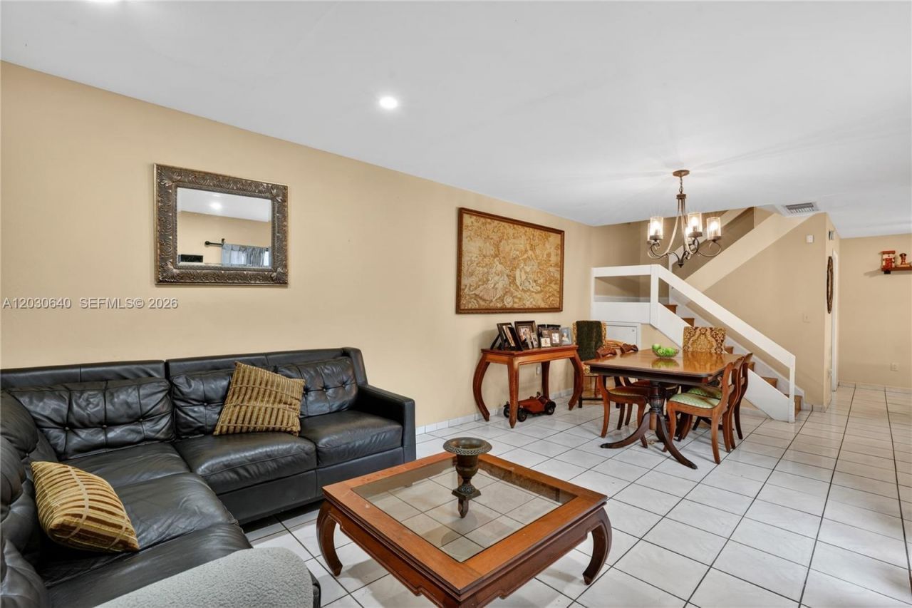 14250 SW 94th Cir Ln, Unit 104-31, Miami, FL 33186 Photo