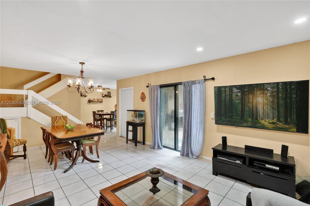 14250 SW 94th Cir Ln, Unit 104-31, Miami, FL 33186 Photo