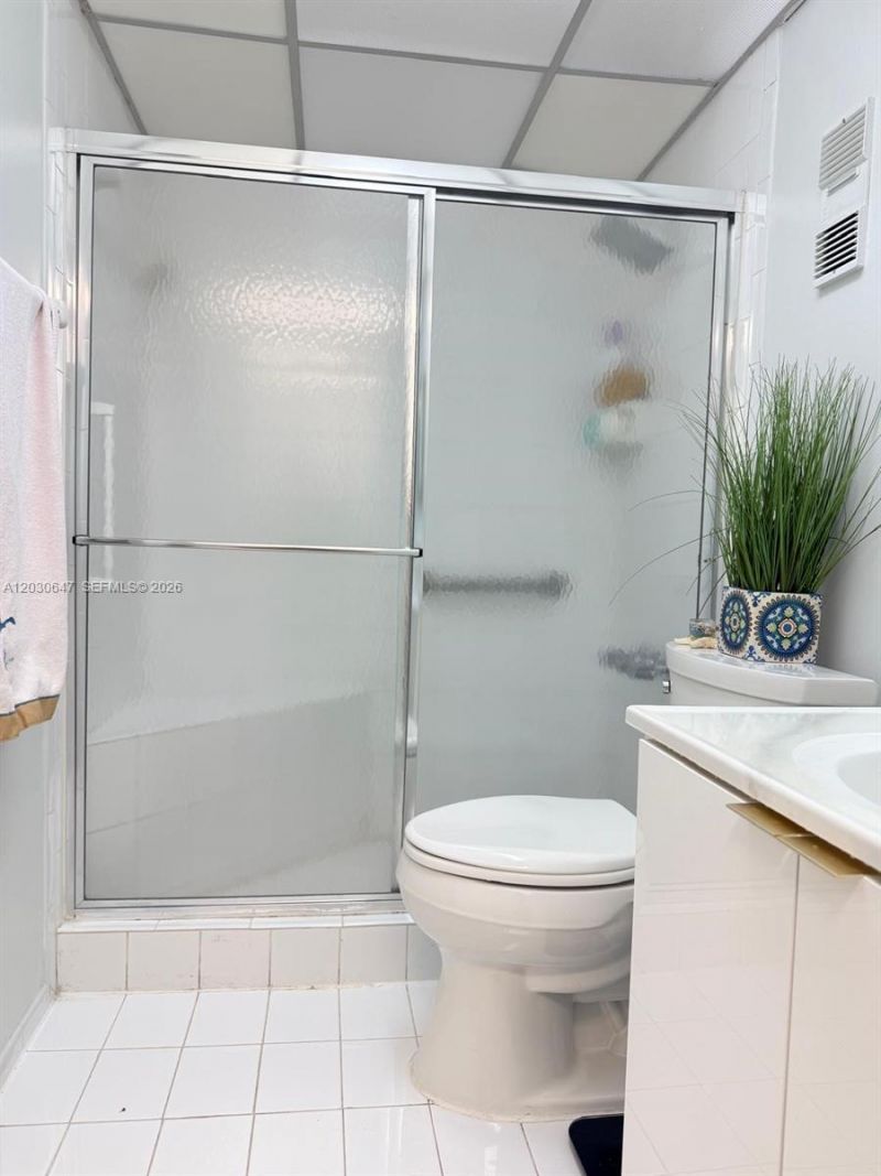 9420 W Flagler St , Unit 309, Miami, FL 33174 Photo